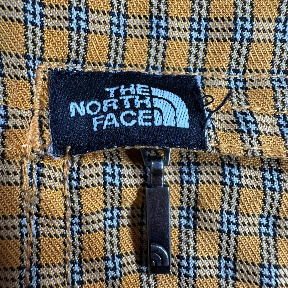 The North Face Button Down Mens L Large Yellow Plaid Hiking Long Sleeve Shirt